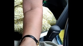 Bj and hand job in car