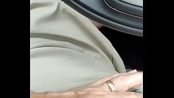 Bj and hand job in car