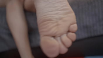 Your feet are simply beautiful and when i have sperm on them even more so