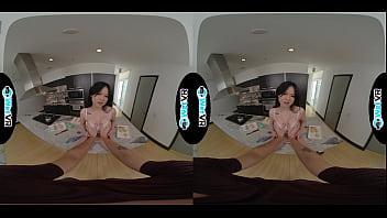 He filled me with icing after baking cupcakes