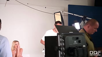 Cherry kiss goes deep with bbc gp1608