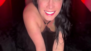 Ivy mae tries therapy for her sex additon and ends up fucking her therapist