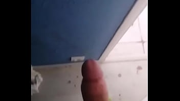 Homme remplis des cul