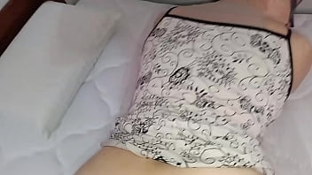 Compilacion de esposa puta follando con su vecino por dinero mientras su cornudo marido trabaja 1