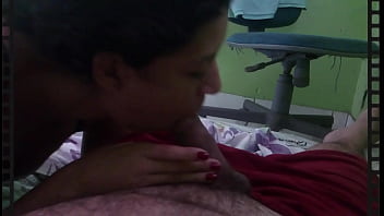 Jade in the green room of bbb brazil 2025 has to do what the leader tells her