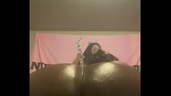 I want someone eating my ass right now