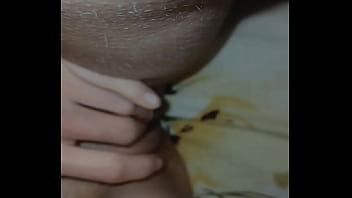 I fuck a leaking pussy until i cum