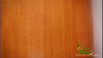 Cheers adoro me exibir como uma vadia enquanto exploro meus fetiches