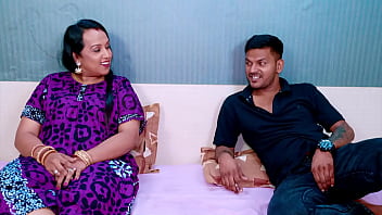 Big Boobs Stepmom Looking For Hardcore Sex From Her Young Stepson thumbnail