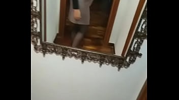 Enseñando mi outfit del día desde granada españa despues de clases