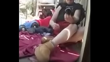 Dans mon jardin en nuisette bordeaux