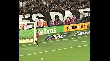 Yuri bota pra mamar gostoso