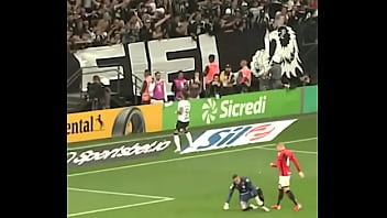 Yuri bota pra mamar gostoso