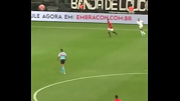 Yuri bota pra mamar gostoso