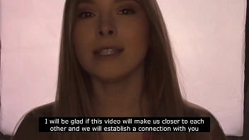 лолилола показывает где ей будет приятно