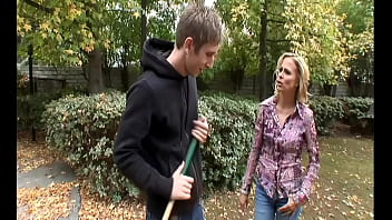 Threesome blonde sex lesbo