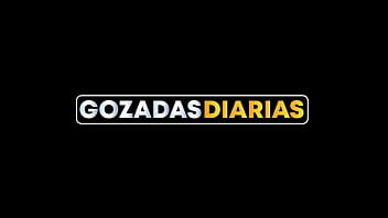 Gozadas diárias mostrando o pau duro
