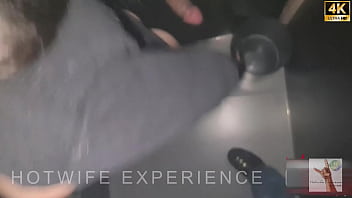 Casada vadia mente pro corno sobre manicure e se entrega a negão pauzudo no glory hole com tesão insaciável