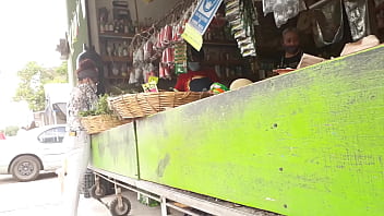 La mayor de dos hermanas bien buenas