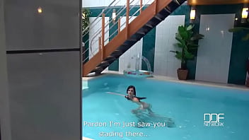 Lascivious looks a cock sucking hottie at the swimming pool