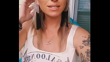 Mallory knoxx panty flash