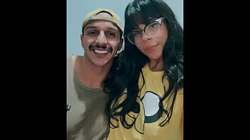 Vazou na net enteada grava foda com padrasto e acharam o vídeo