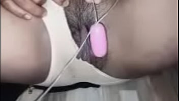 แตกในใส่รูหีเธอ