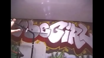 Prodigious brunette floosy fancy gets her slit checked up