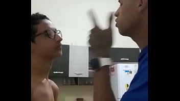 Hoje tu humilha amanhã tu e humilhado