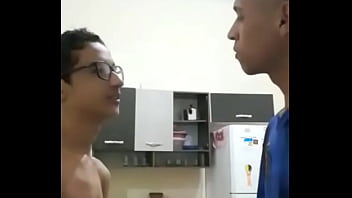 Hoje tu humilha amanhã tu e humilhado