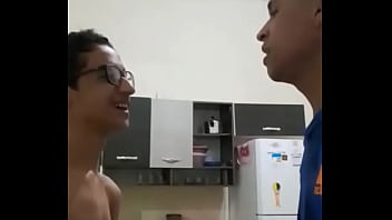 Hoje tu humilha amanhã tu e humilhado