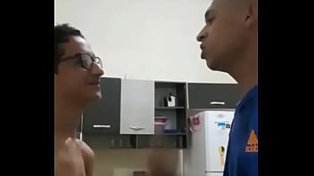 Hoje Tu Humilha Amanhã Tu E Humilhado thumbnail