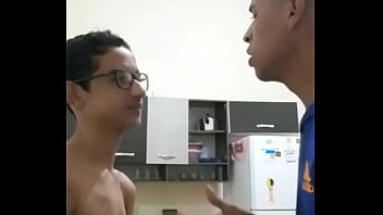 Hoje tu humilha amanhã tu e humilhado