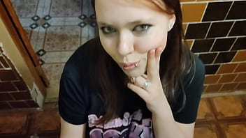 Сосу хер мужу