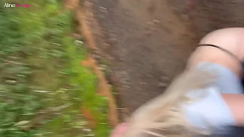 Loirinha mamando gostoso no mato aline novak