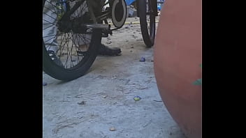 Motorized chainsaw bike