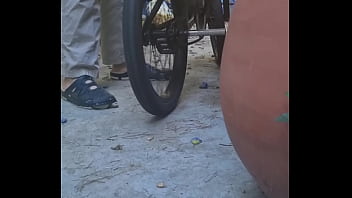 Motorized chainsaw bike