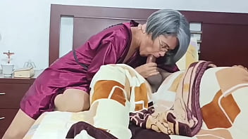 My stepsister loves to see my clean cock 100% spanish