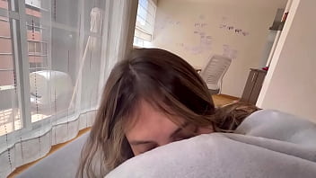 Mi exnovia es tímida y eso hace que se me caliente mi vagina grande y peluda