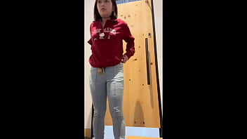 【女子大生の休日の日のルーティン動画】試着室でオナニーして家で買ったジーンズにお漏らししました。 【女子大生の休日の日のルーティン動画】試着室でオナニーして家で買ったジーンズにお漏らししました。