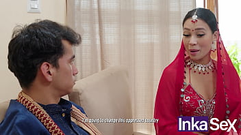 Joven indio se sorprende de la amiga puta de su madrastra al ver sus tetas daniela andrea