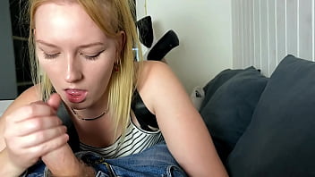 A young girl got a bad grade and her stepdad's dick in her tight pussy