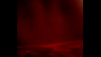 Putita bailando en hilo