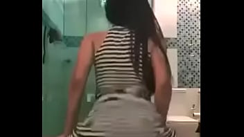 Moreninha provocante