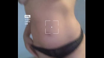 Je reviens et je reviens en fun du sexe 100% moi 100% naturelle