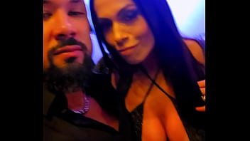 Novinha Safada Trepando No Sofá Buceta Molhada Rebolando Gostoso thumbnail