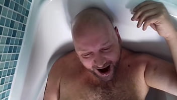 I D The Piss Of My Wife thumbnail