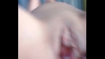 Morena llena de leche