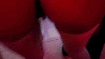 Pequeña latina 18 años convence a su cuñado para follar el pajero no duro nada