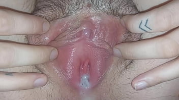 Le meto toda mi leche en la vagina a mi hermanastra